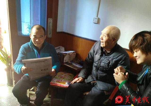 蒲城县物价局：党员统一活动，志愿服务在行动