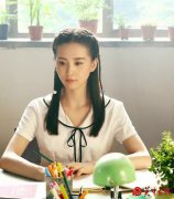 刘诗诗的气质是天生的？！NO！是靠发型撑起来的！