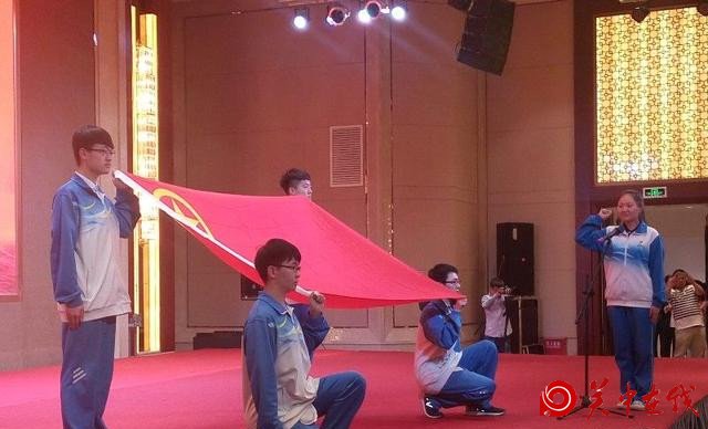 向上吧,青年!宝鸡举行共青团建团95周年活动