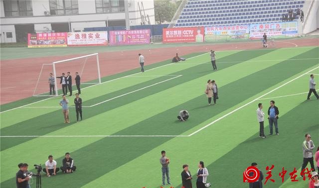 蒲城县第四届干部职工运动会在卤阳湖开幕（高清组图）