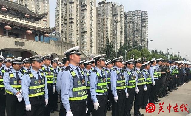 安康交警蜀黍放大招 以最严措施治乱疏堵