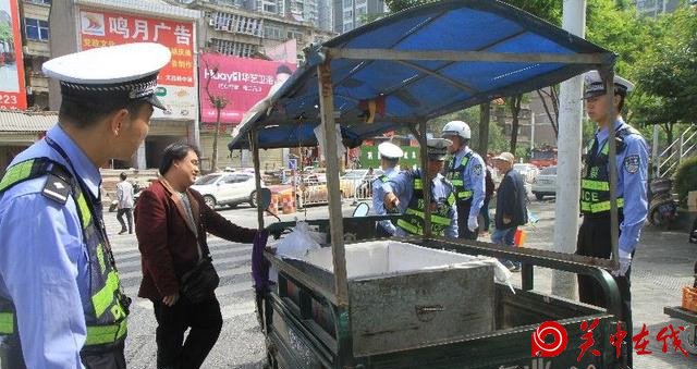 安康交警蜀黍放大招 以最严措施治乱疏堵