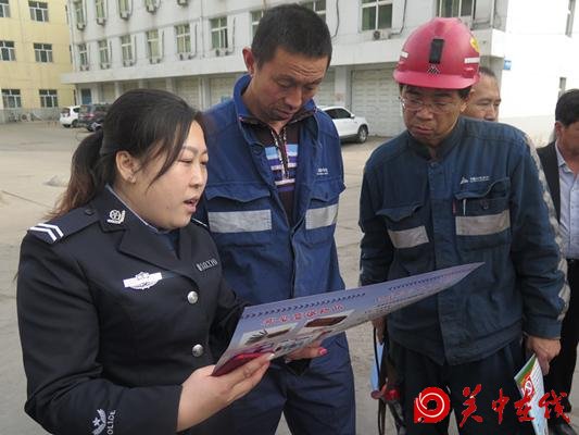 神木县店塔派出所安全宣传如火如荼进行时