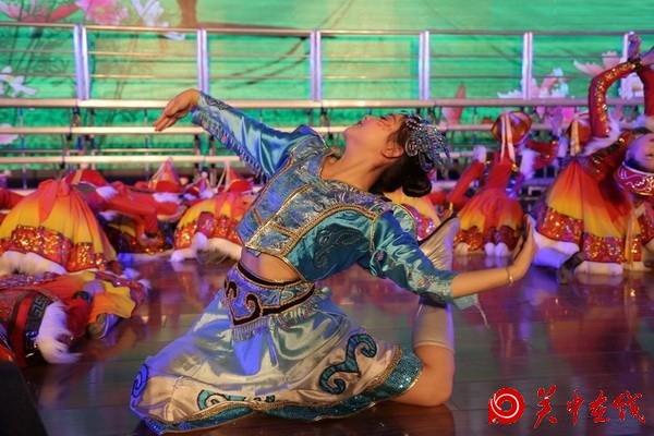 金台区中小学生艺术节 飞扬的青春多美好