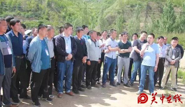 全省贫困村党组织书记和第一书记培训班学员来安塞区观摩学习