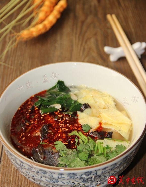 传统老味道，陕西与众不同的花样面食之一，陕西大荔炉齿面