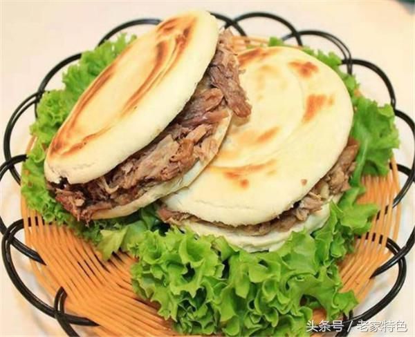 【关中在线】健康方便的肉夹馍，陕西美食，腊汁肉夹馍和潼关肉夹馍你爱哪种？