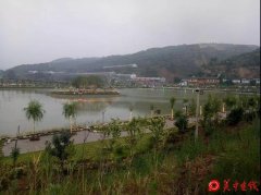美 丽 岔 峪