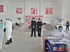 靖边铁警携手地方共战疫情
