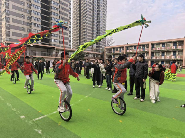 这堂体育观摩课 让参训教师大呼“精彩”