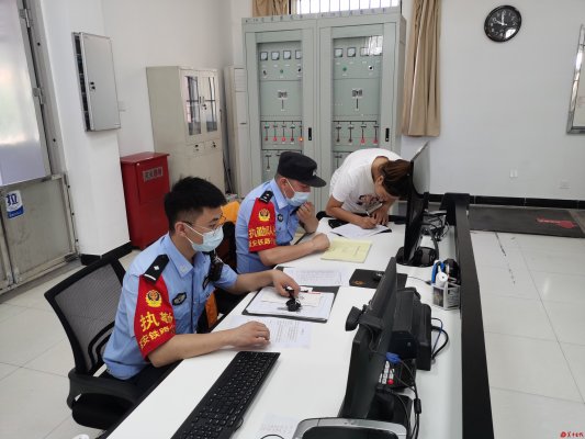 甘泉北站派出所深入辖区开展消防安全专项检查